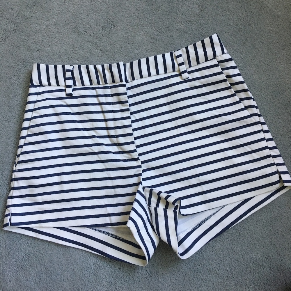 H&M White and Navy Blue Stripped Shorts